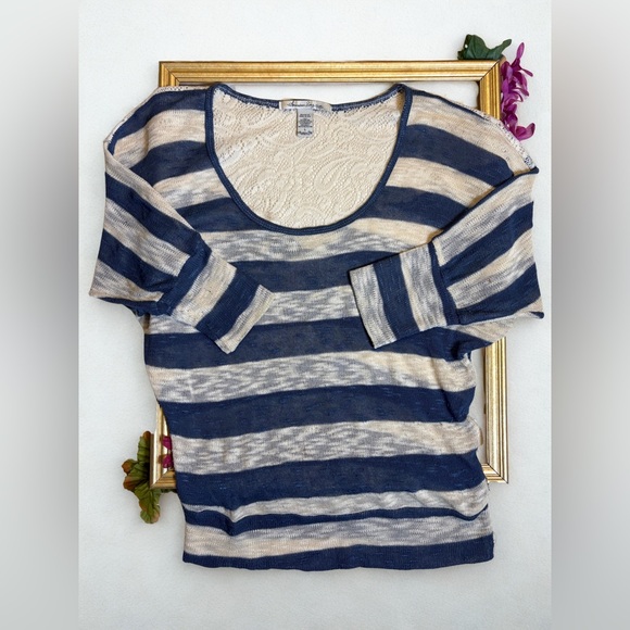 American Rag Cream & Navy Knitted Lace Top - Picture 1 of 7